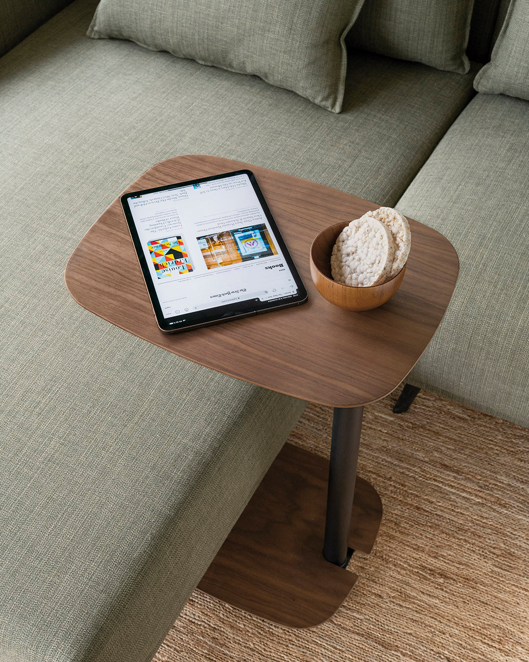 MESETA SIDE TABLE