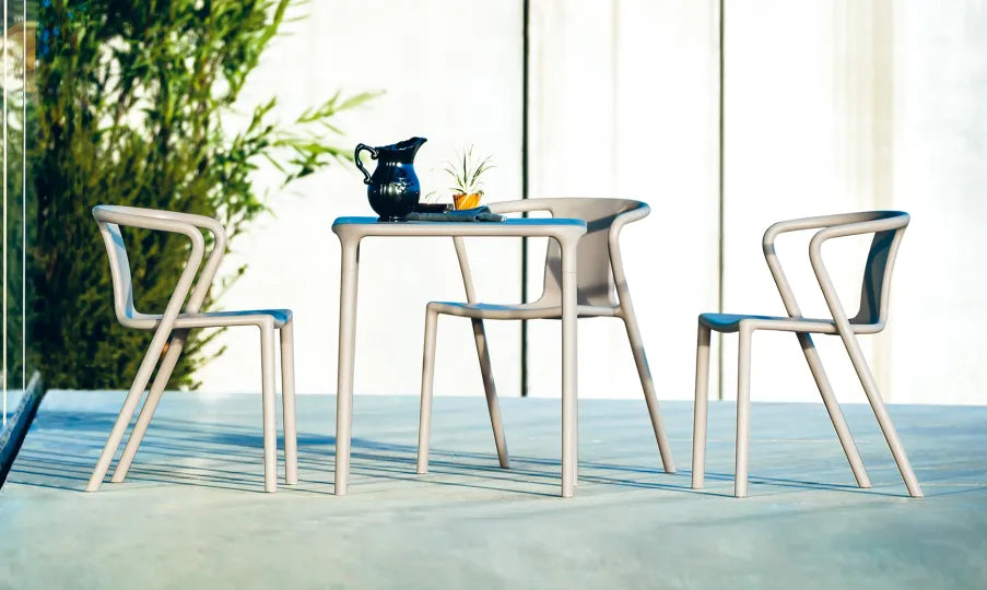 AIR- ARMCHAIR