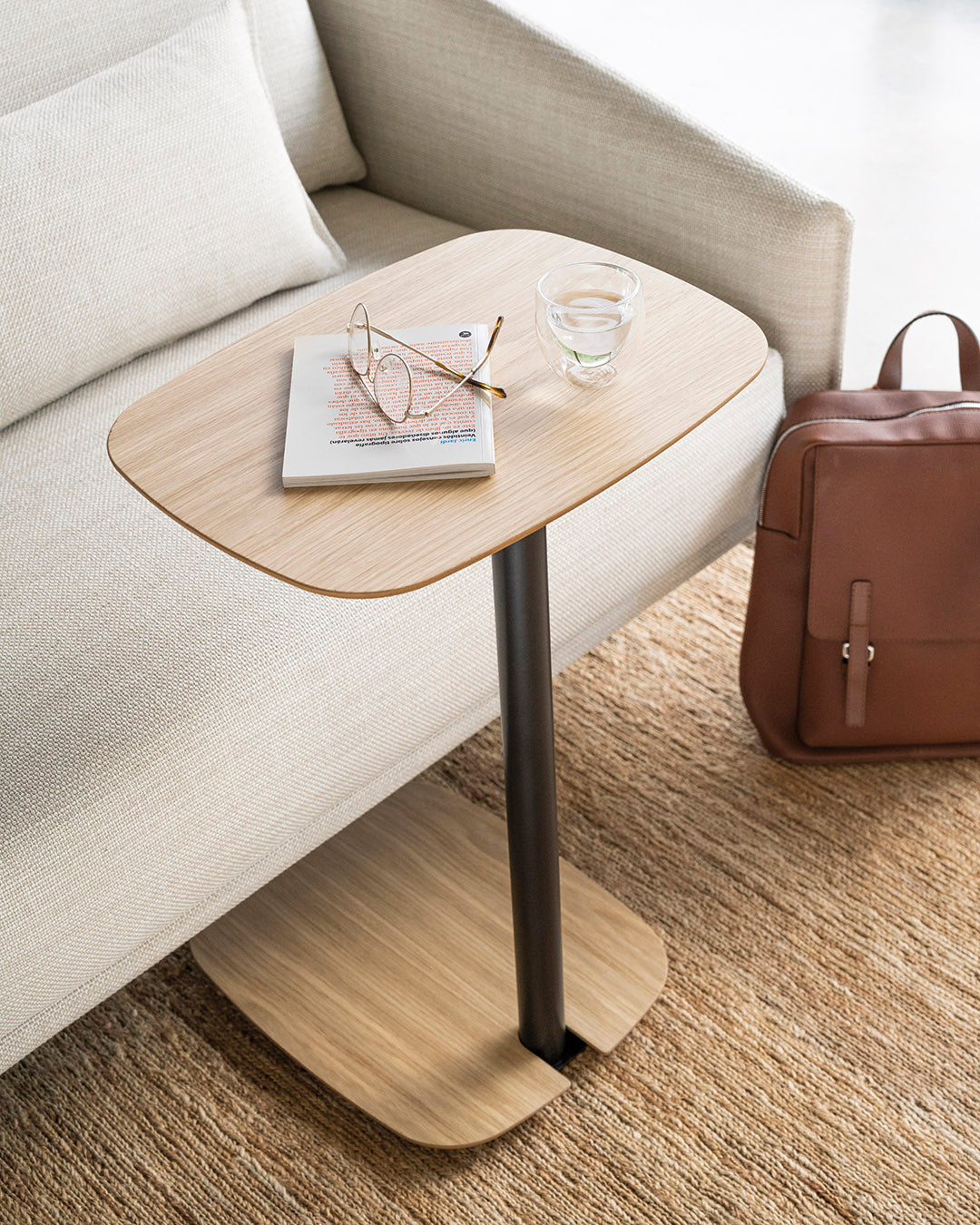 MESETA SIDE TABLE